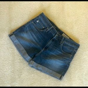 AG Denim, The Hailey ex boyfriend roll-up jean shorts. Size 30R